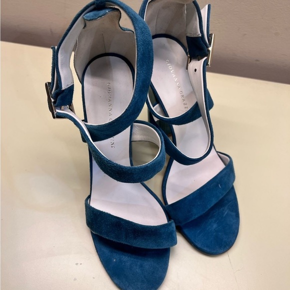 Made in Italy Giovanna Grazzini Blue Strappy High Heel Sandals - Picture 8 of 11